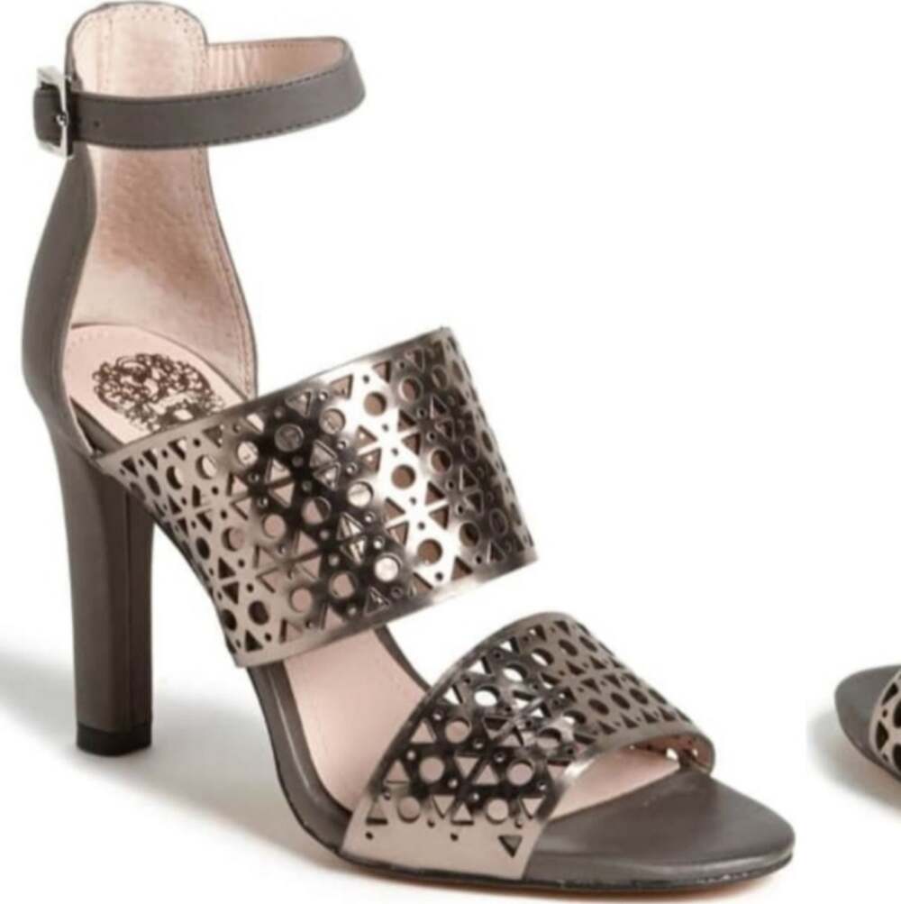 Vince Camuto Coppery Metallic Laser Cut Heels sz. 9